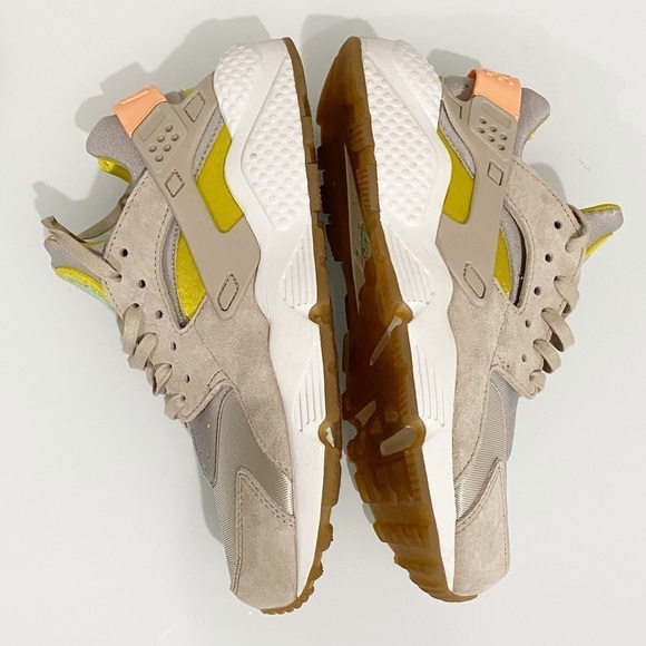 NIKE Air Huarache Run PRM Premium Metallic Silver Sunset Glow Size 7.5 - Picture 6 of 13